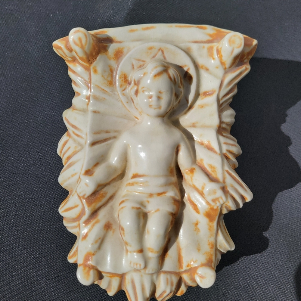 Vintage Ceramic Baby Jesus in ~ Hobbyist 1985 ~ Christmas ~ Religious ~ Sweet! - Picture 14 of 15